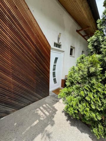 Ferienwohnung Cozy Flat Near Tivoli Park With Free Parking Laibach Exterior foto